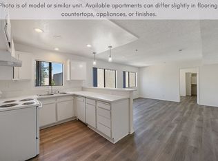 South Towers - Harold Way, Los Angeles, CA 90027
