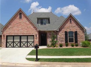 3329 Old Georgetowne Rd, Edmond, OK 73013