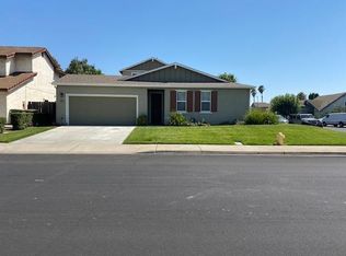 2400 Manor Oak Dr, Modesto, CA