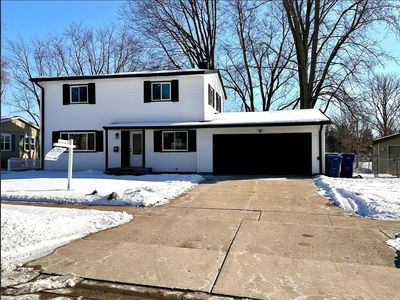 36389 N Traer Ter, Gurnee, IL, 60031