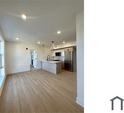 1st image of 881 N 40th St #401