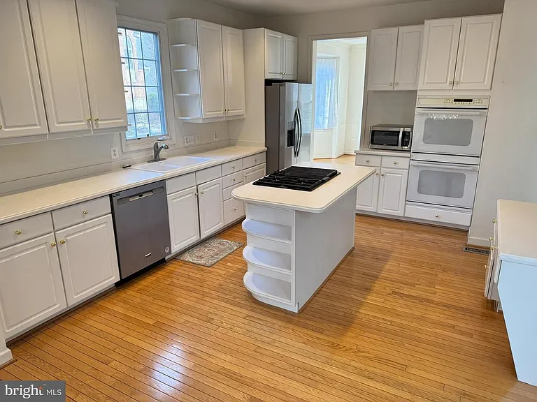 5901 Ewing Pl — Photo 12