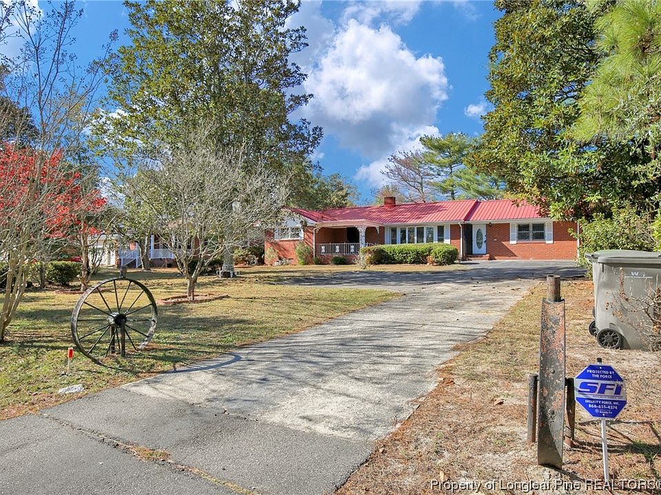 3674 Golfview Rd, Hope Mills, NC 28348 MLS 715967 Zillow