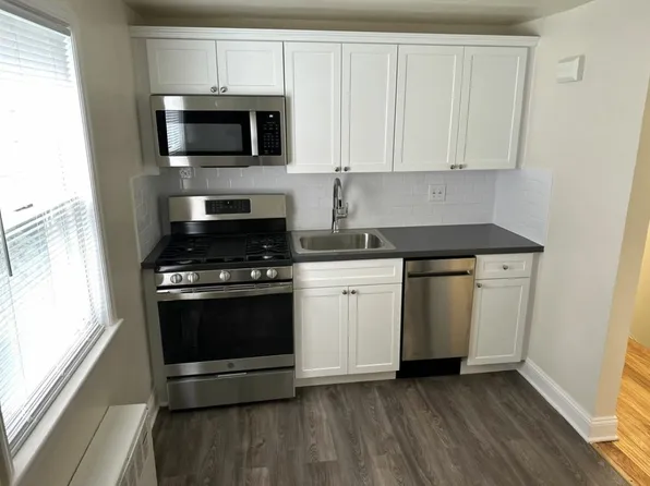 264 E Main St #A, Bergenfield, NJ 07621