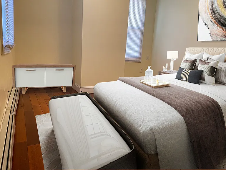 30 Beacon Ave — Photo 13