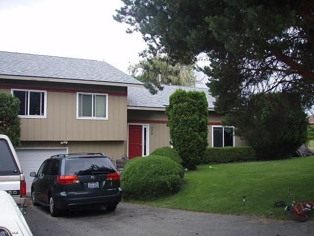 2nd image of 409 Elva Way