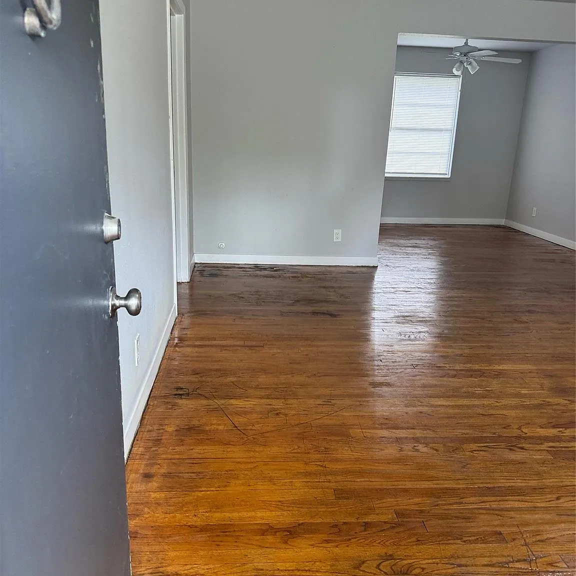 3 bed, 1.0 bath, 1623 sqft, $1,400 — Photo 2