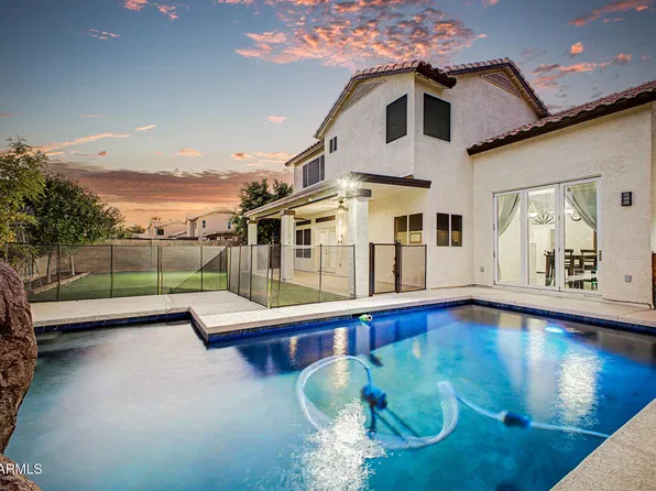 1557 E DOUGLAS Avenue, Gilbert, AZ 85234