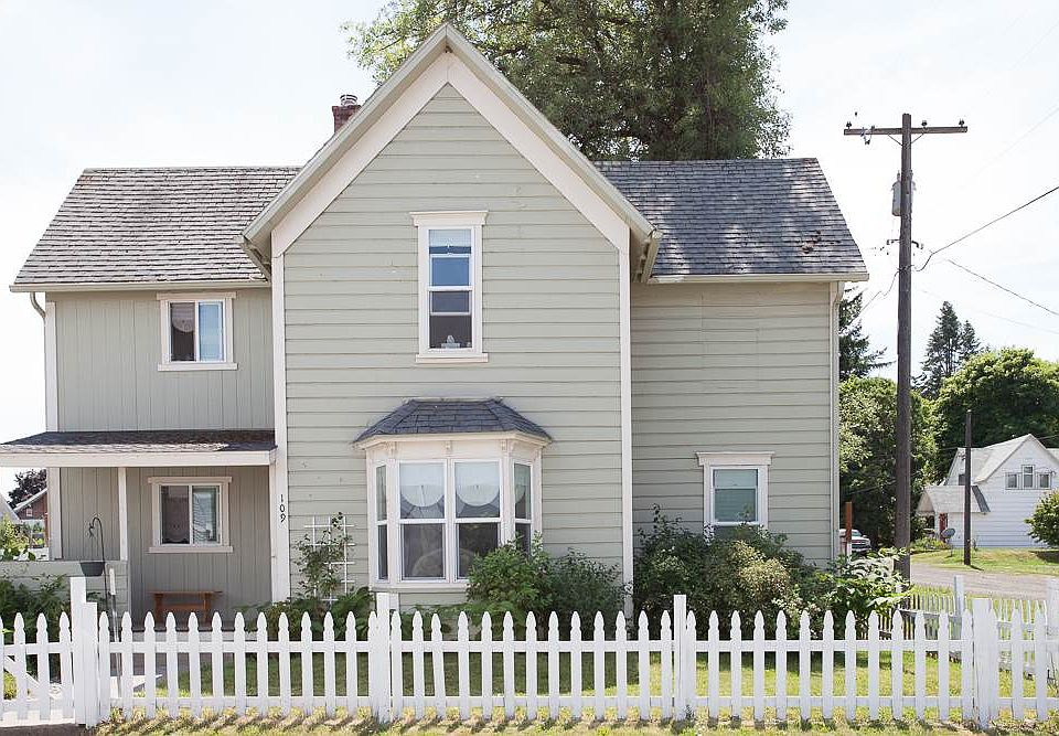1st image of 109 W Carlton Ave