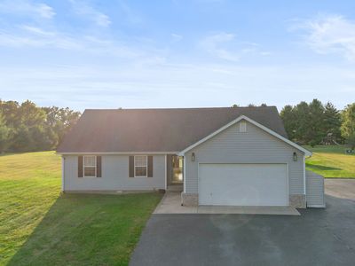 5090 N County Road 1000 E, Hope, IN, 47246