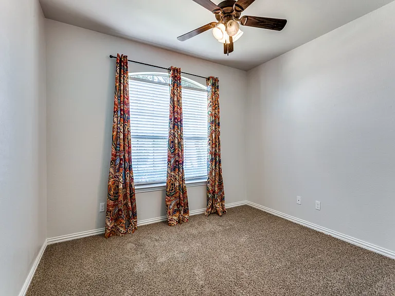 10961 Silver Horn Dr — Photo 7