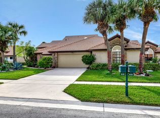 8189 Cassia Dr, Boynton Beach, FL 33472