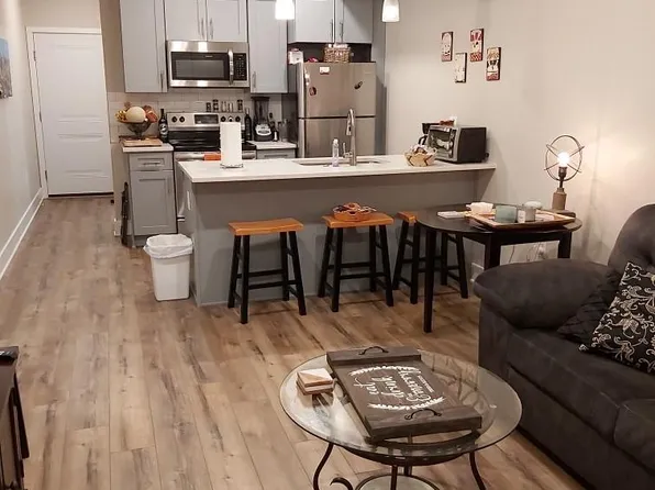 1728 S 2nd St APT 3K, Philadelphia, PA 19148