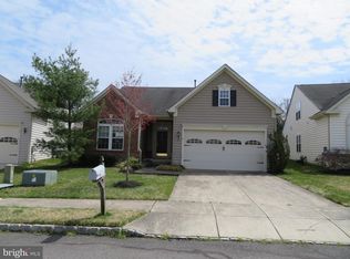 3 Simpkins Ln, Pemberton, NJ 08068