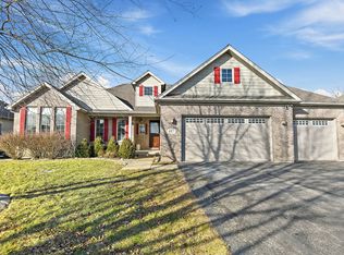 487 Quinlan Ave, Dekalb, IL 60115