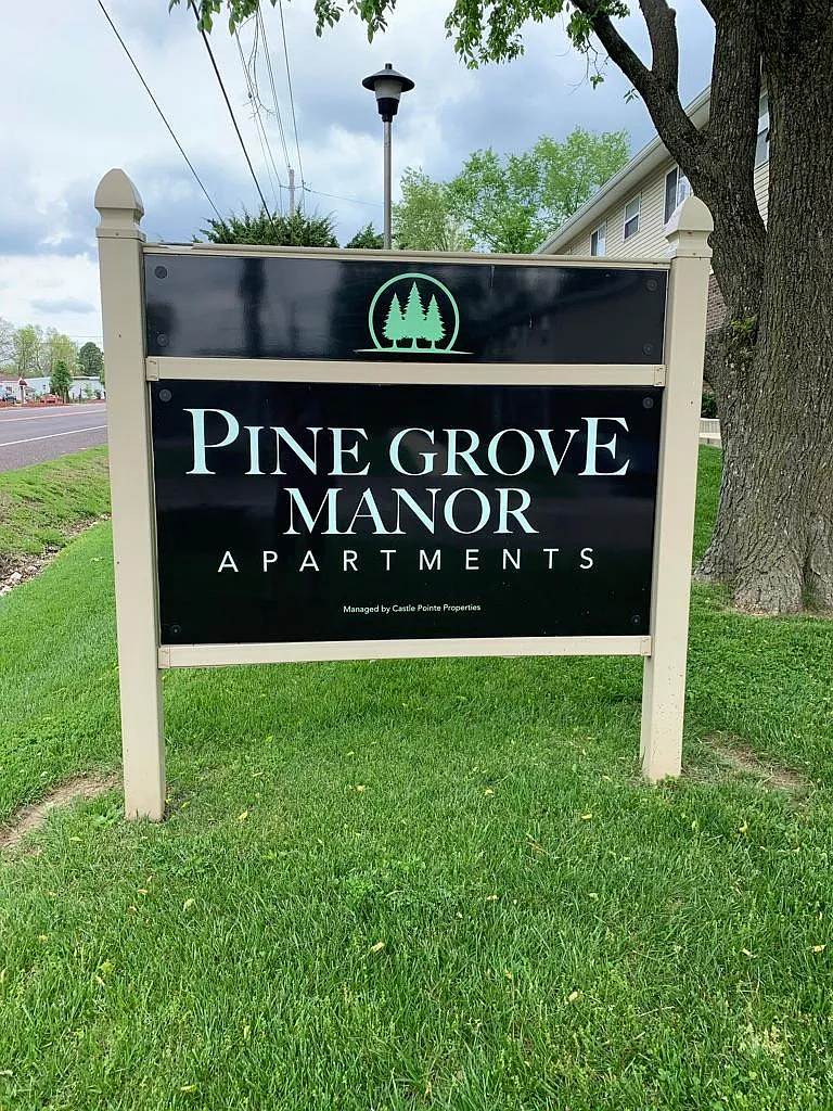 2 bed, 800 sqft, $995 — Photo 1