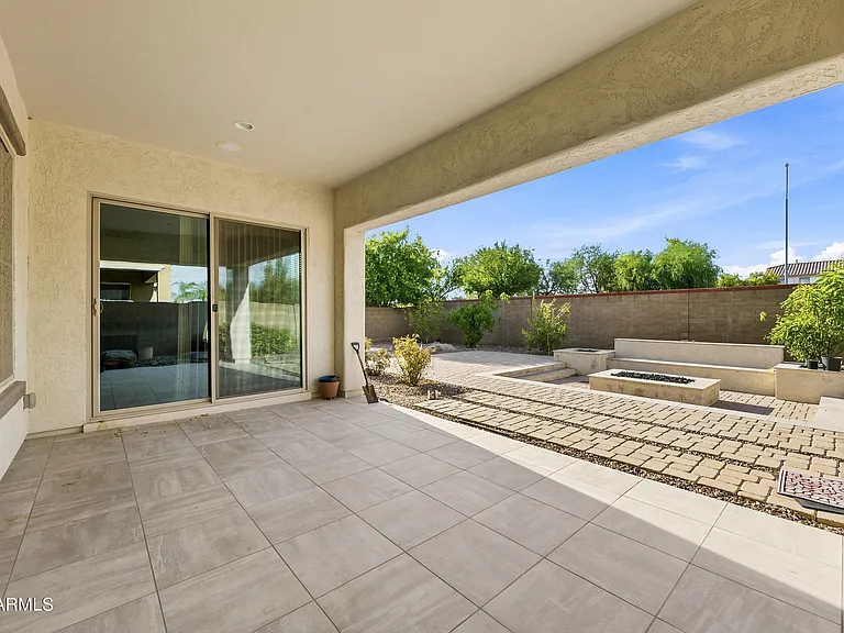 1930 E Horseshoe Dr — Photo 10
