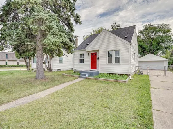 16915 W Twelve Mile Rd, Southfield, MI 48076