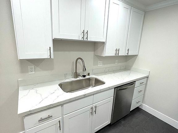 5th image of 527 E Taylor Ave #3