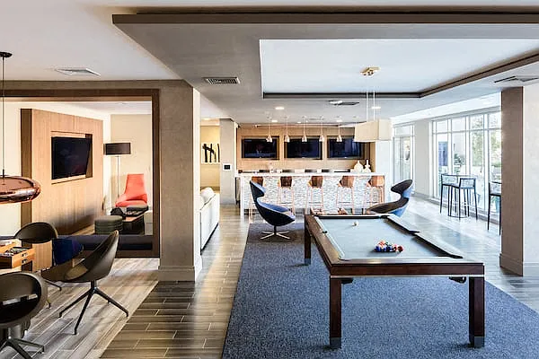 Park Central Raleigh Apartments — Photo 3