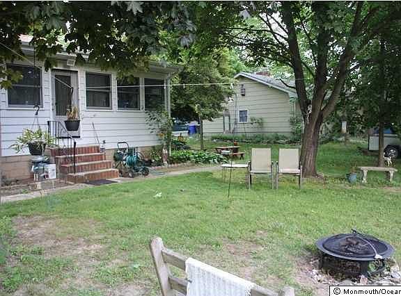 2nd image of 1623 Whittier Ave