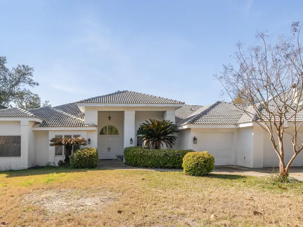 55 Lakeshore Dr, Shalimar, FL 32579