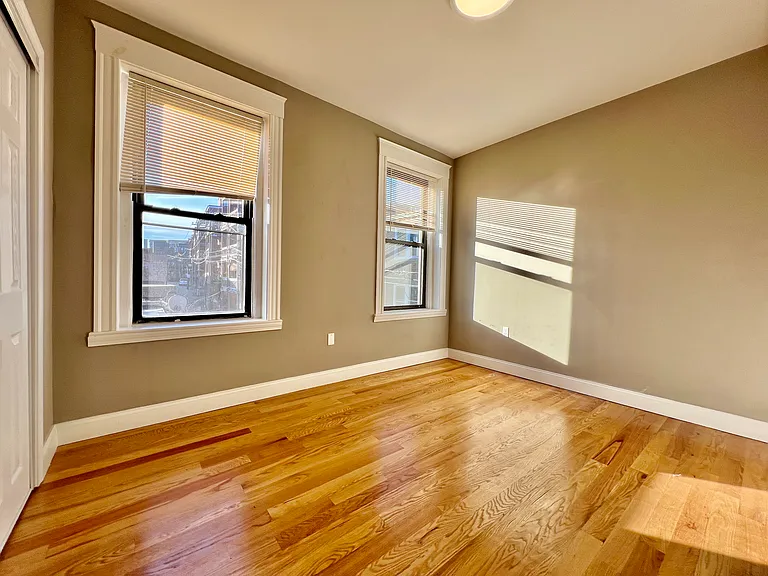 5 Ayr Rd #2 — Photo 7