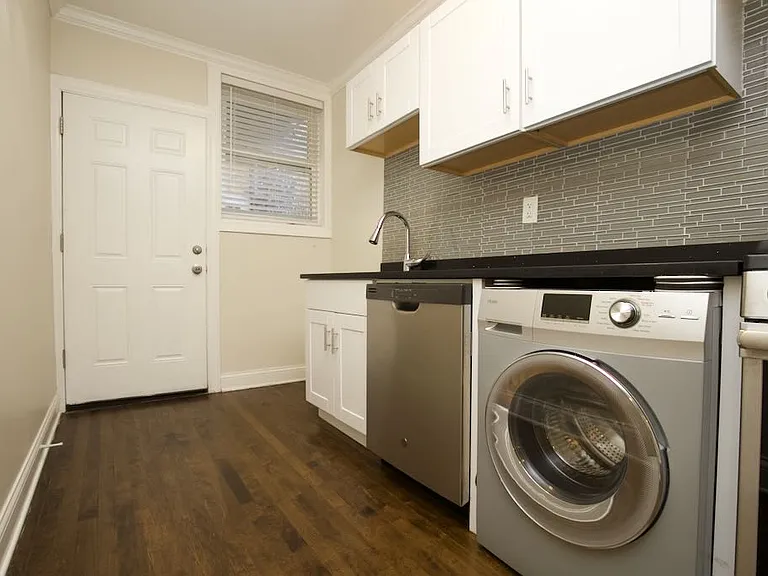 4222 N Clark St #4 — Photo 18