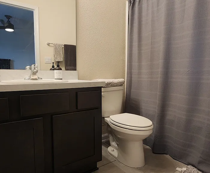 37 Temple Dr — Photo 21