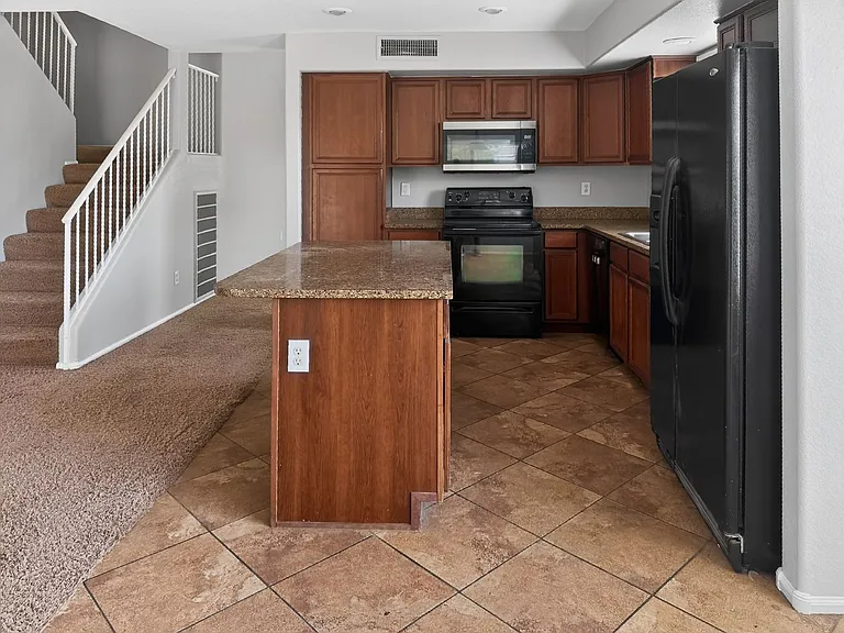 35058 N Karan Swiss Cir — Photo 10