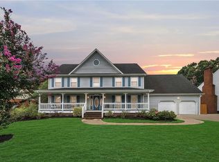 1221 Hartford Dr, Virginia Beach, VA 23464