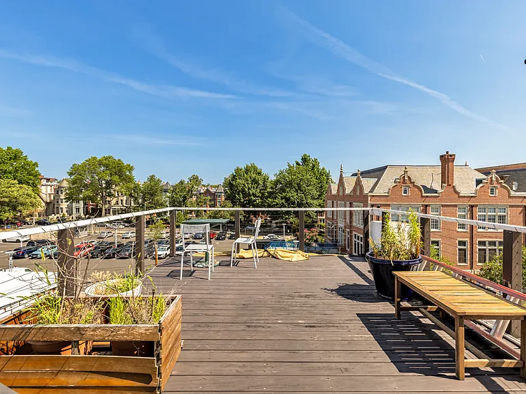 1207 Girard St NW #2 — Photo 31