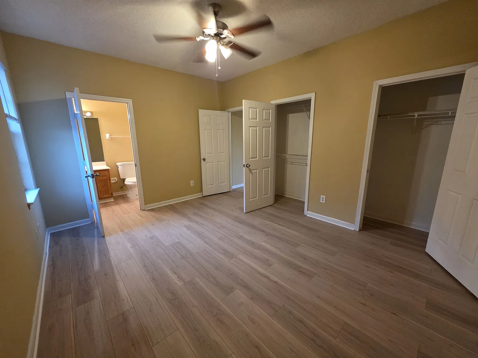 3 bed, 1390 sqft, $1,795 — Photo 4