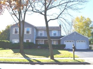 40 Cambridge Way, Princeton Junction, NJ 08550