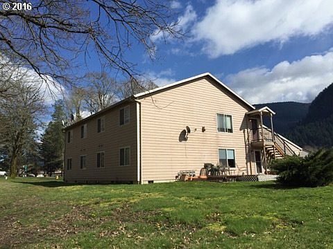 3rd image of 1145 Wacomac St