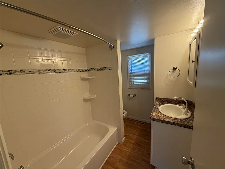 308 W Upright St #1 — Photo 13