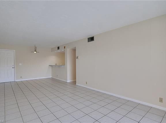 3rd image of 2885 Palm Beach Blvd #307