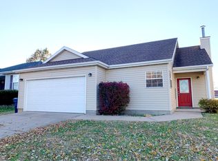 901 S Timber Ridge Dr, Nixa, MO 65714