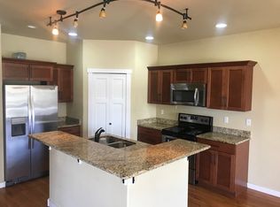 1812 7th Ave E, Williston, ND 58801