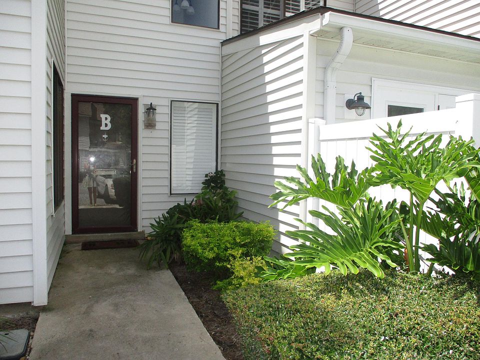 1st image of 803 Mallery St Unit B