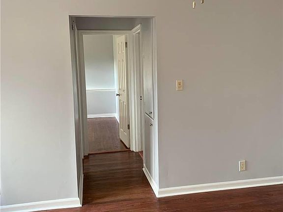 5th image of 214-23 Hillside Ave #23-A