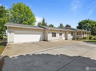 19 SE Larch Ave, College Place, WA 99324