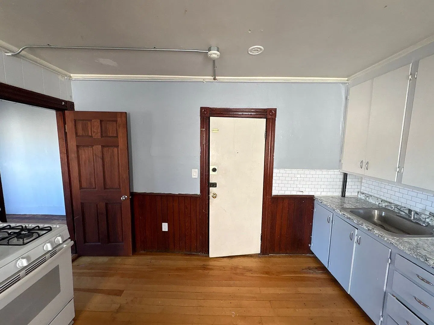 69 Nichols St — Photo 3
