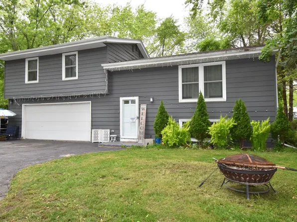 2722 3 Mile ROAD, Racine, WI 53404