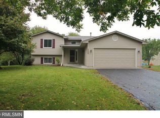 2260 Van Sloun Rd, Chaska, MN 55318