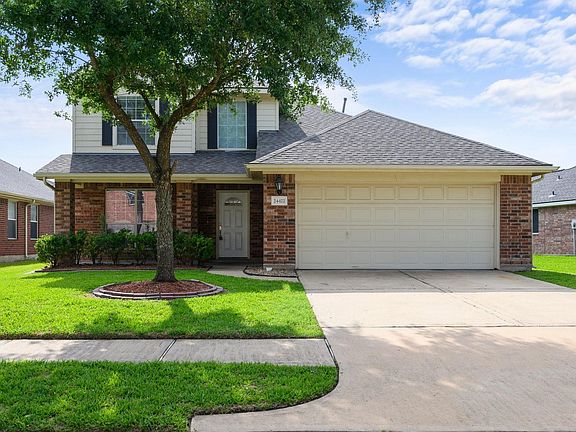 3rd image of 24422 Hampton Lakes Dr