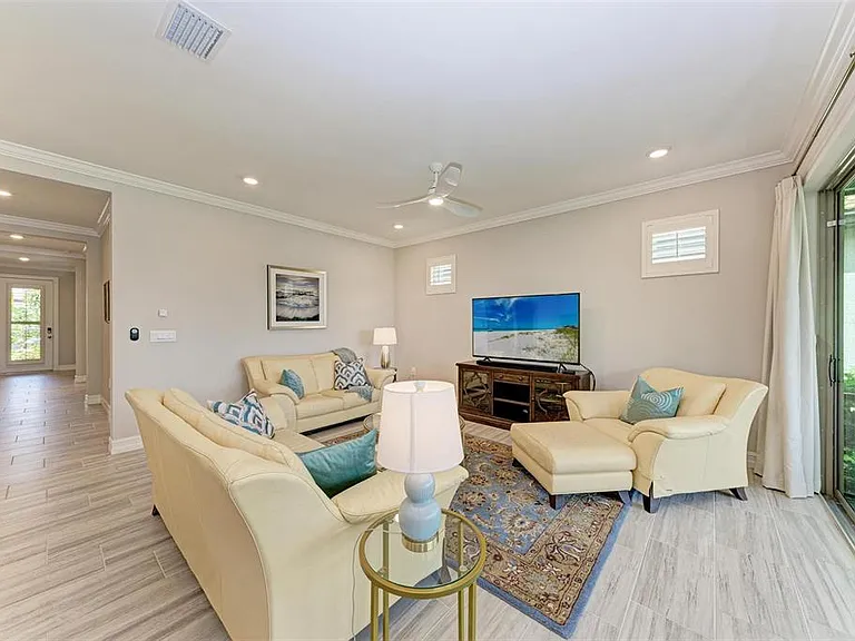 244 Villoresi Blvd — Photo 9