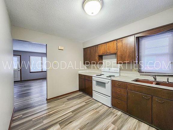 5th image of 1708 NW 2nd St