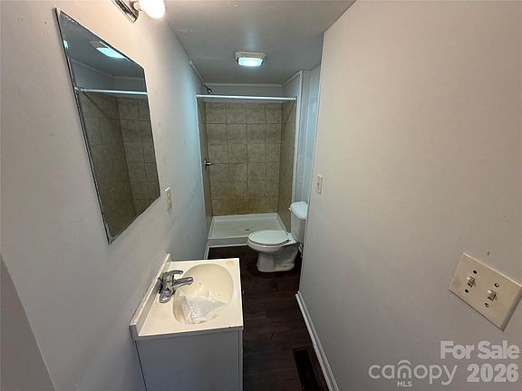 4th image of 9235 Kendall Dr