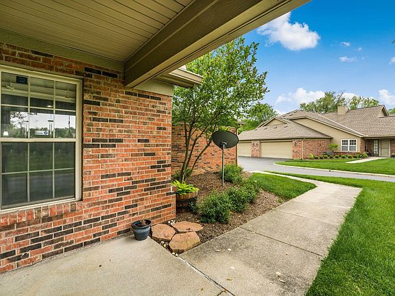5th image of 625 Piney Glen Dr